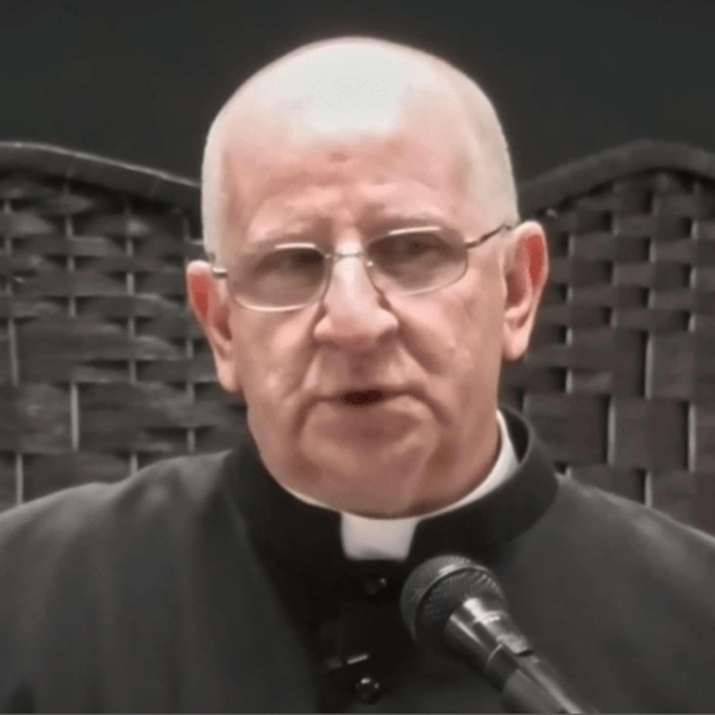 Episoido 1274: Estados Unidos Está Bajo El Control De DEMONIOS | Exorcista Chad Ripperger | Luis Román