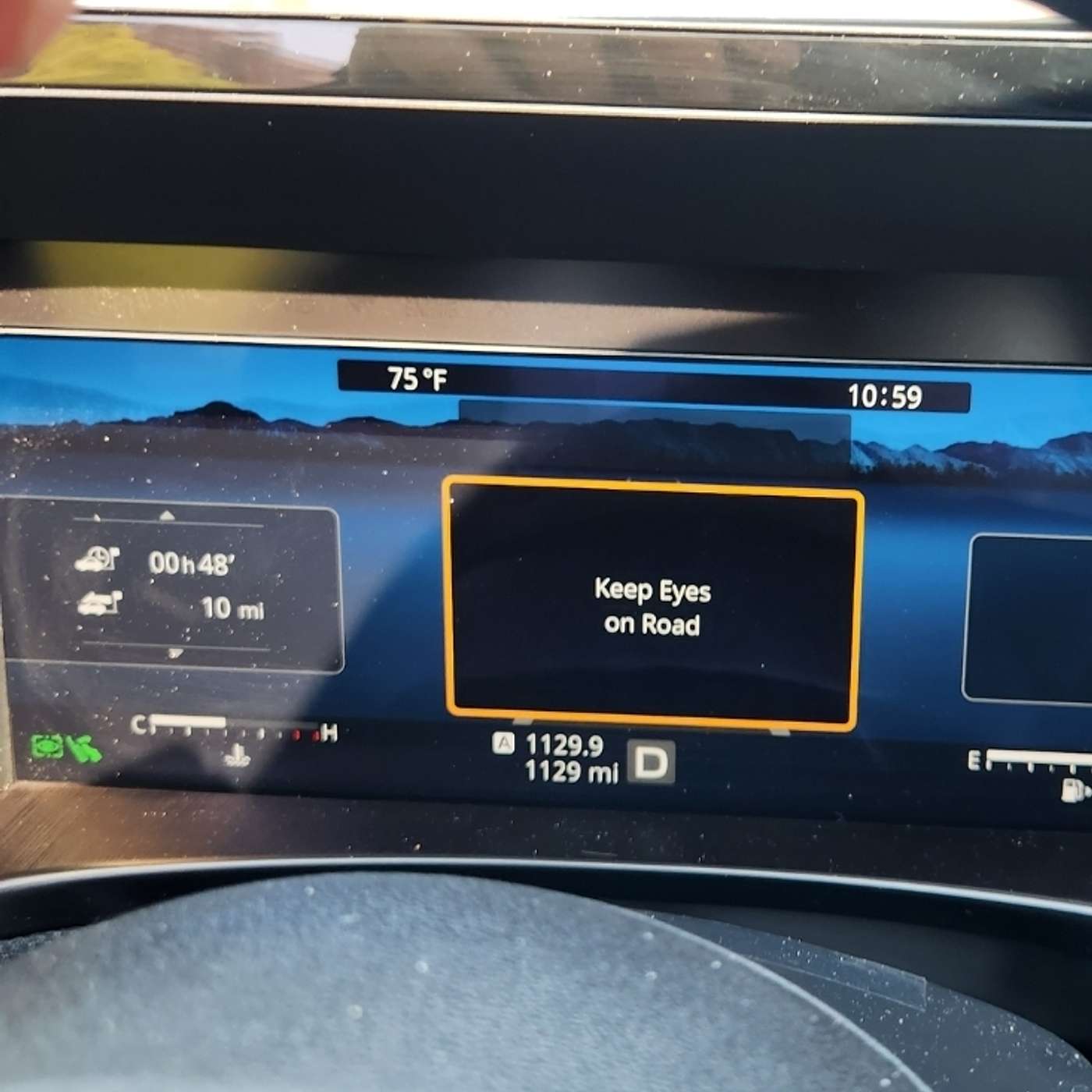 Episode 2304 - Keep your eyes on the road!