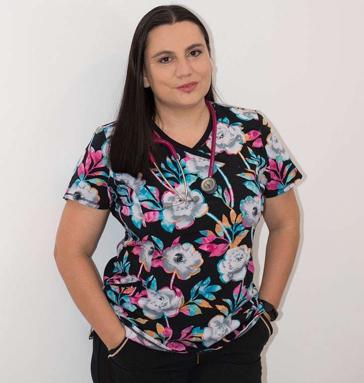 Dr. Roxana Hristianovici