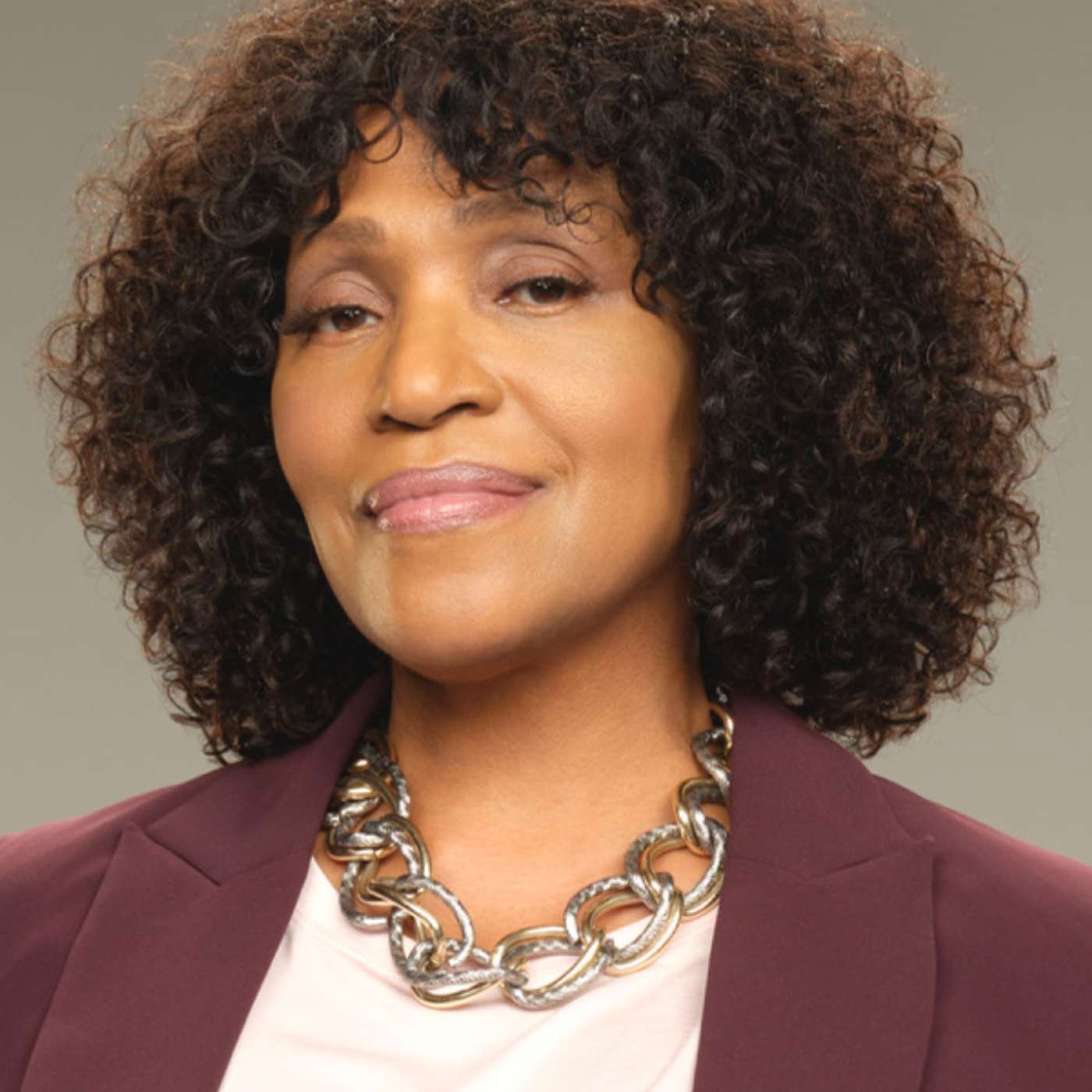 EP 15 | The Professional Evolution of Sandra Allen: From Stage Manager to Award Winning Television Executive Producer