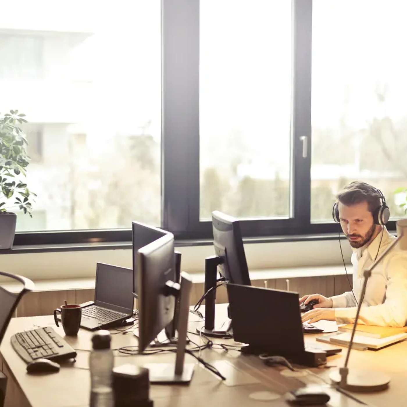 How to Maximize Your Remote Work Efficiency with High-Quality Headsets