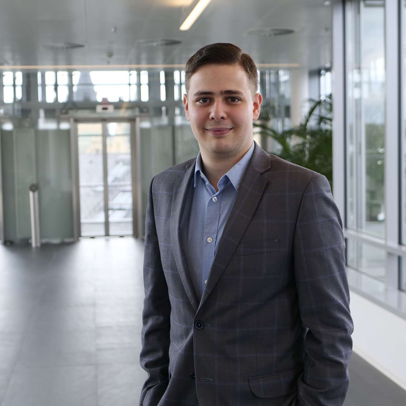 Tomáš Cverna (XTB): Dá se čekat korekce prudkých propadů na akciových trzích, s velkými nákupy bych ale nespěchal episode artwork