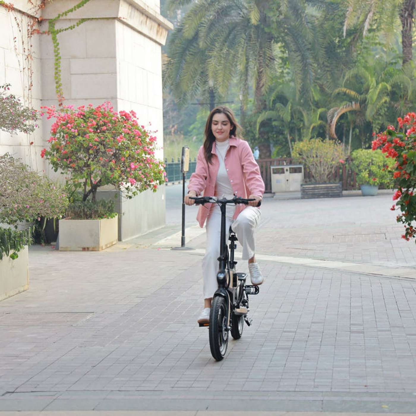 Elevate Your Rides With The DYU C2 City Folding E-Bike