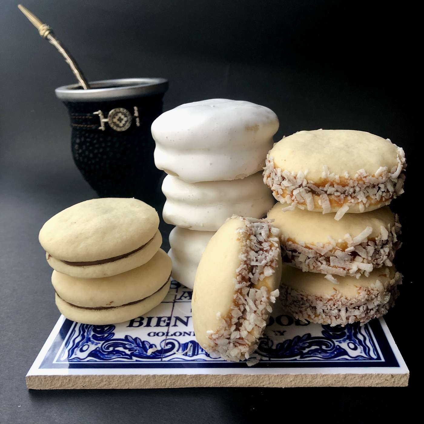 S3 E19 Amazing Argentina Alfajor Cookies