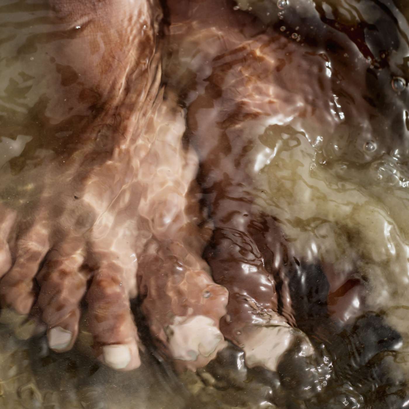 4.17.25 - Jesus loves us while our feet are still dirty episode artwork