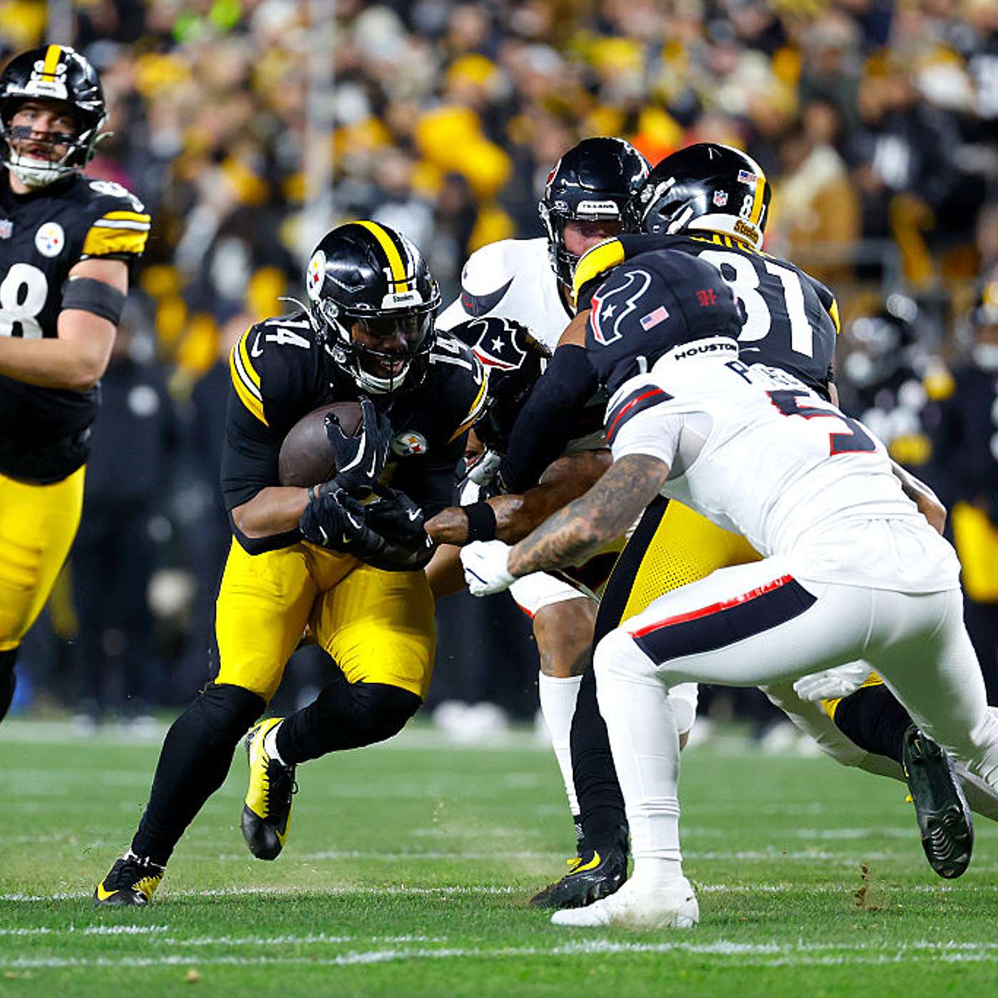 Texans dominate Steelers despite rough C.J. Stroud performance