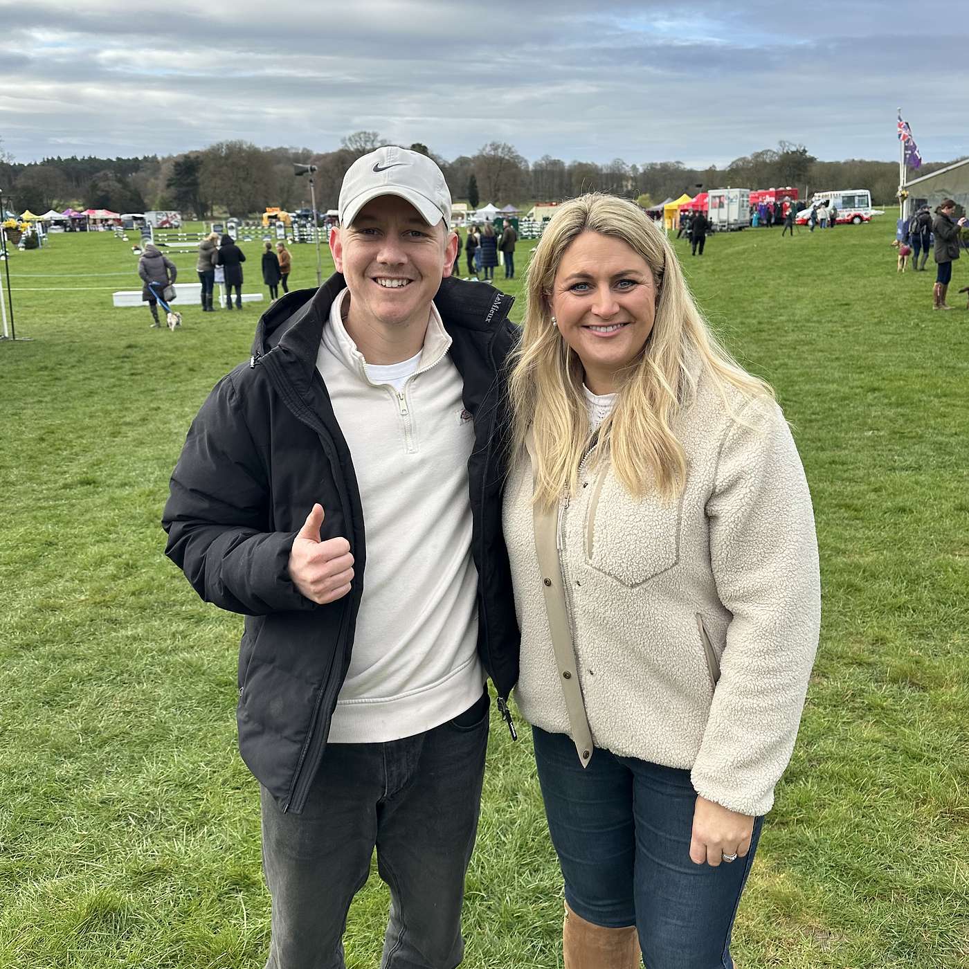 Nicole Brown Live From Thoresby