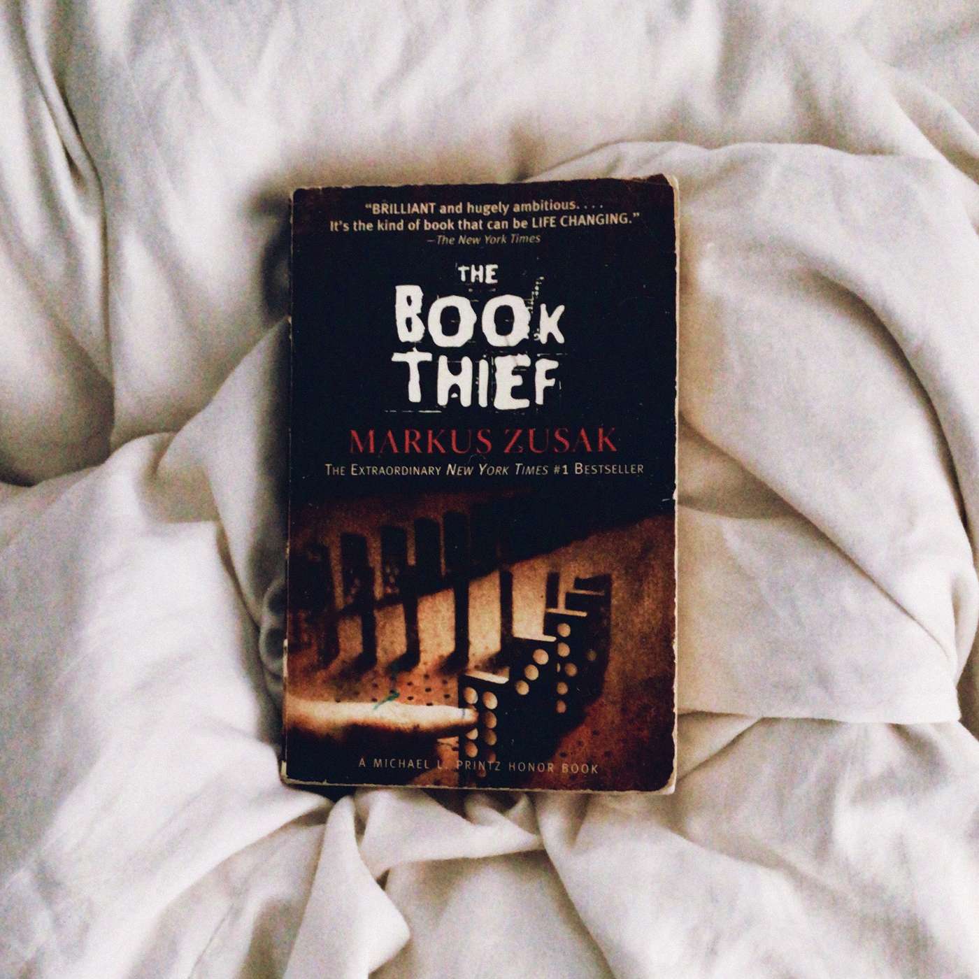 S2.E10 Book of the Month: THE BOOK THIEF