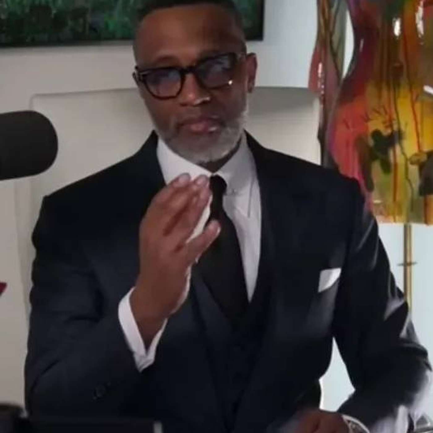 Kevin Samuels: "Do Women Love Men Who CHEAT?" {Reaction} | Helios Blog 872
