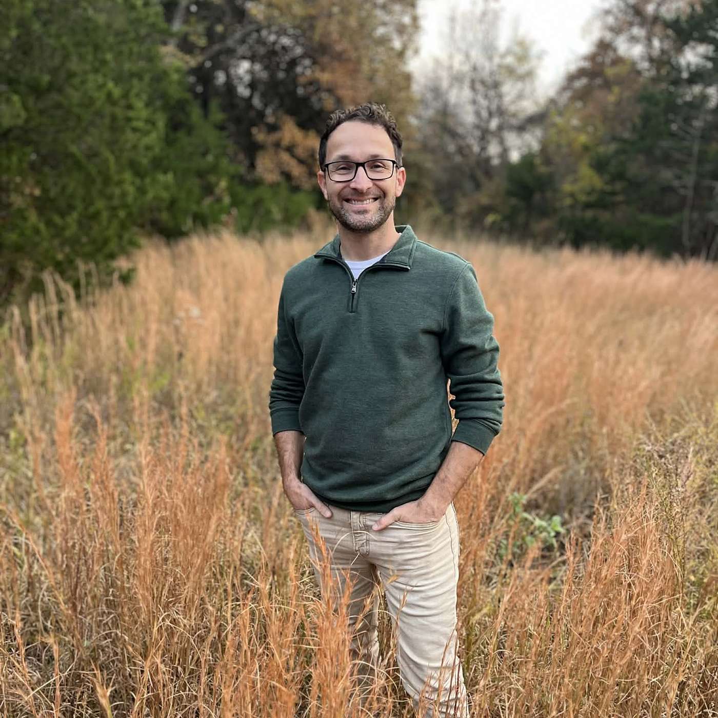 S5 E27: Catching Up on Birds and Moths. A conversation with Zach DuFran.