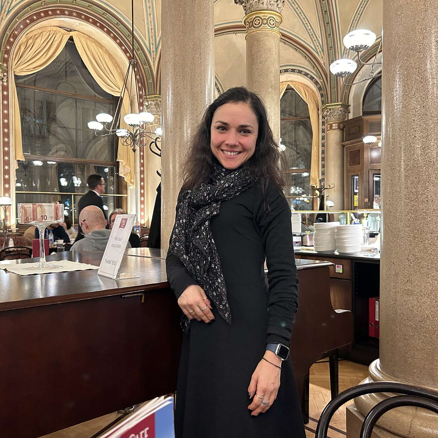 #26 How a Reflective, Respectful Approach Helped Families Choose Healthier Relationships, with Adriana Dias