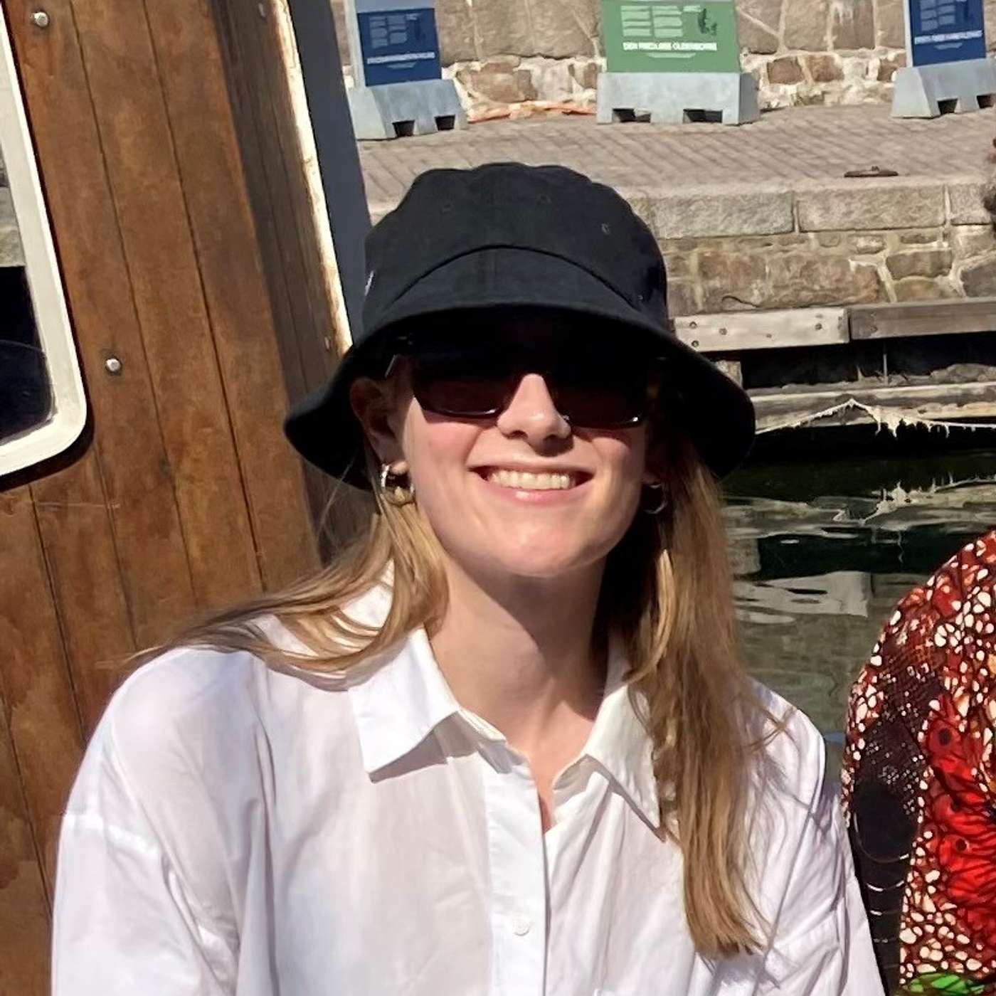 Feministisk udenrigs- og udviklingspolitik - med Emma Holten fra Kvinderådet. Live fra Folkemødet