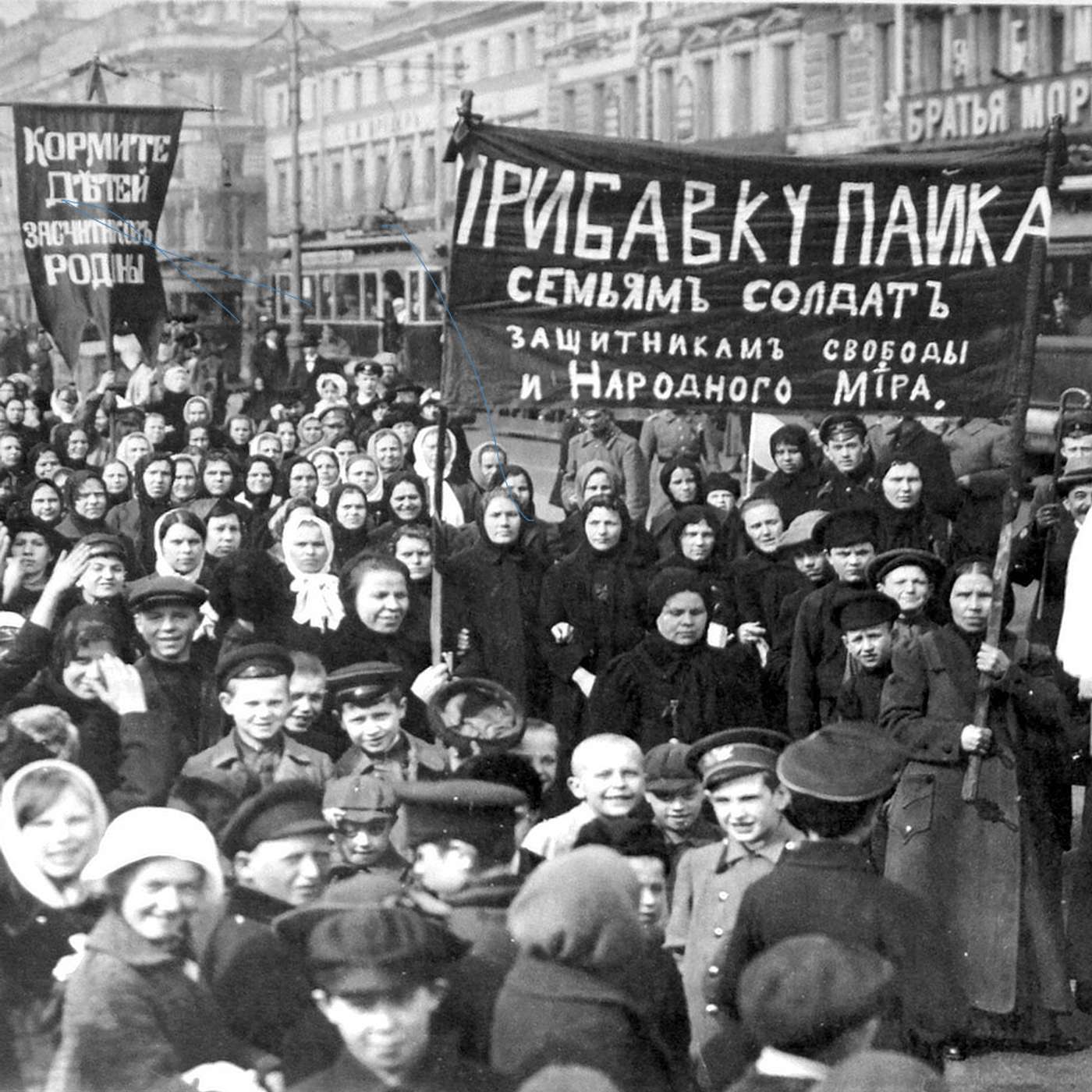 The Russian Revolution #3 - The Reds Return episode artwork