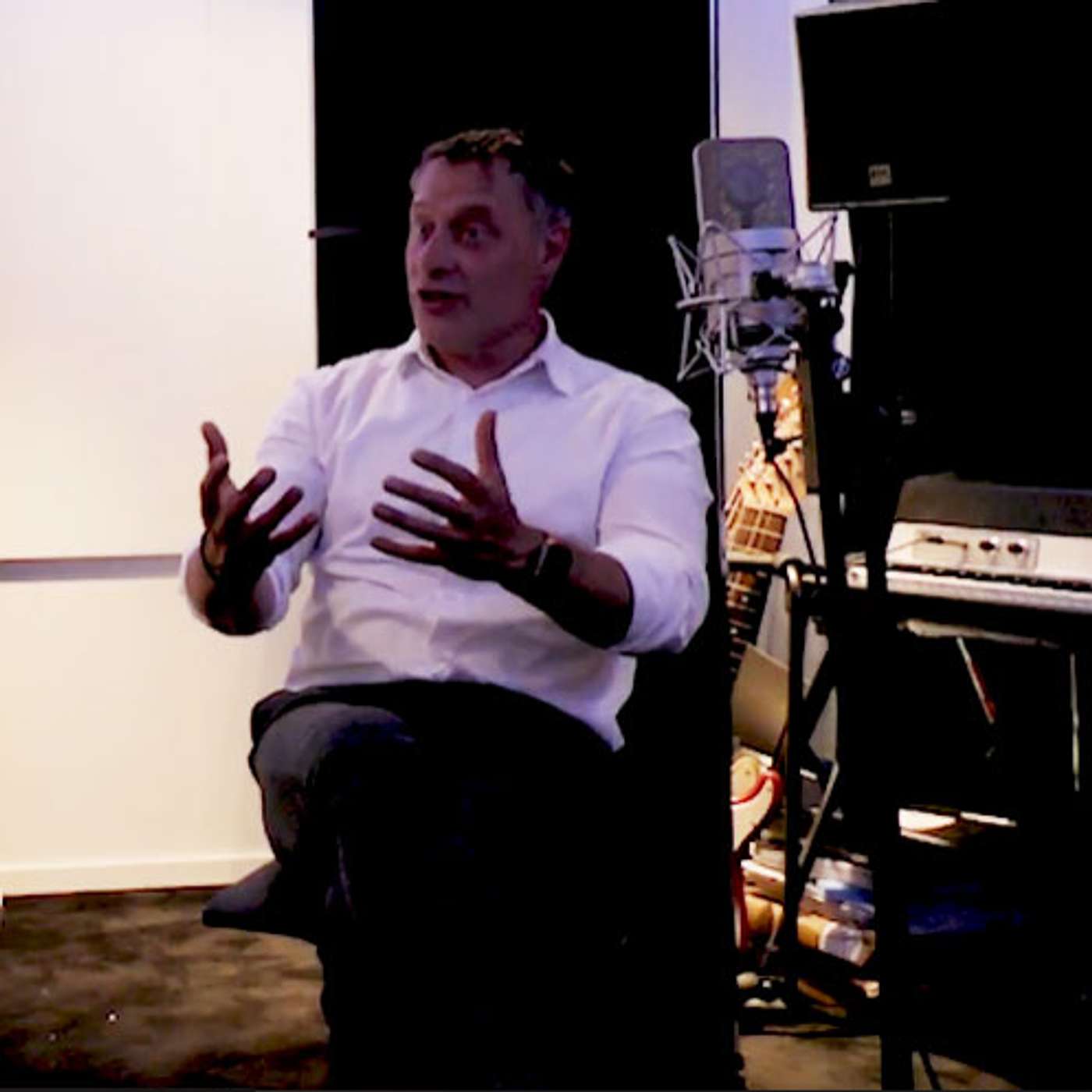 V-ICT-OR op de sofa ... prof. dr. Barry Derksen | Cyber Security, IT management | Antwerp Management School