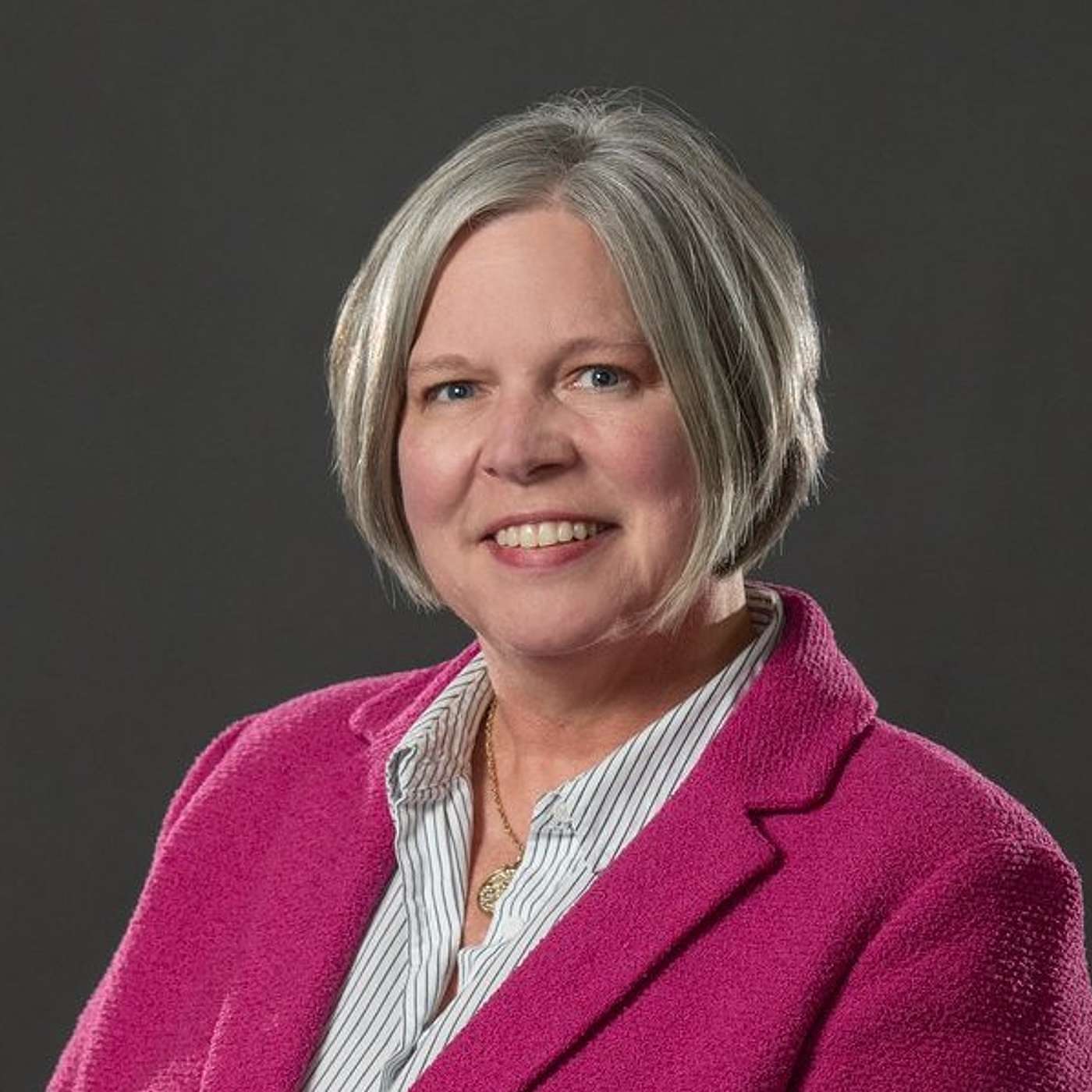 "Do the Next Right Thing": Why Staypineapple Leads Without SOPs - Dina Belon