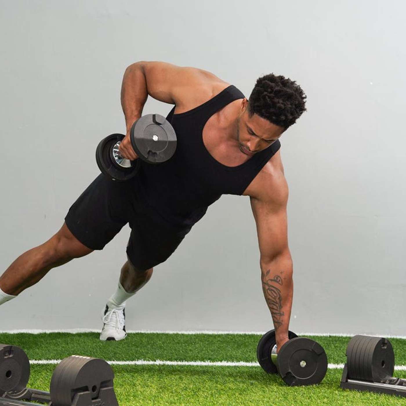 Dumbbell Dynamism: Elevate Your Strength Training for Muscle Gain