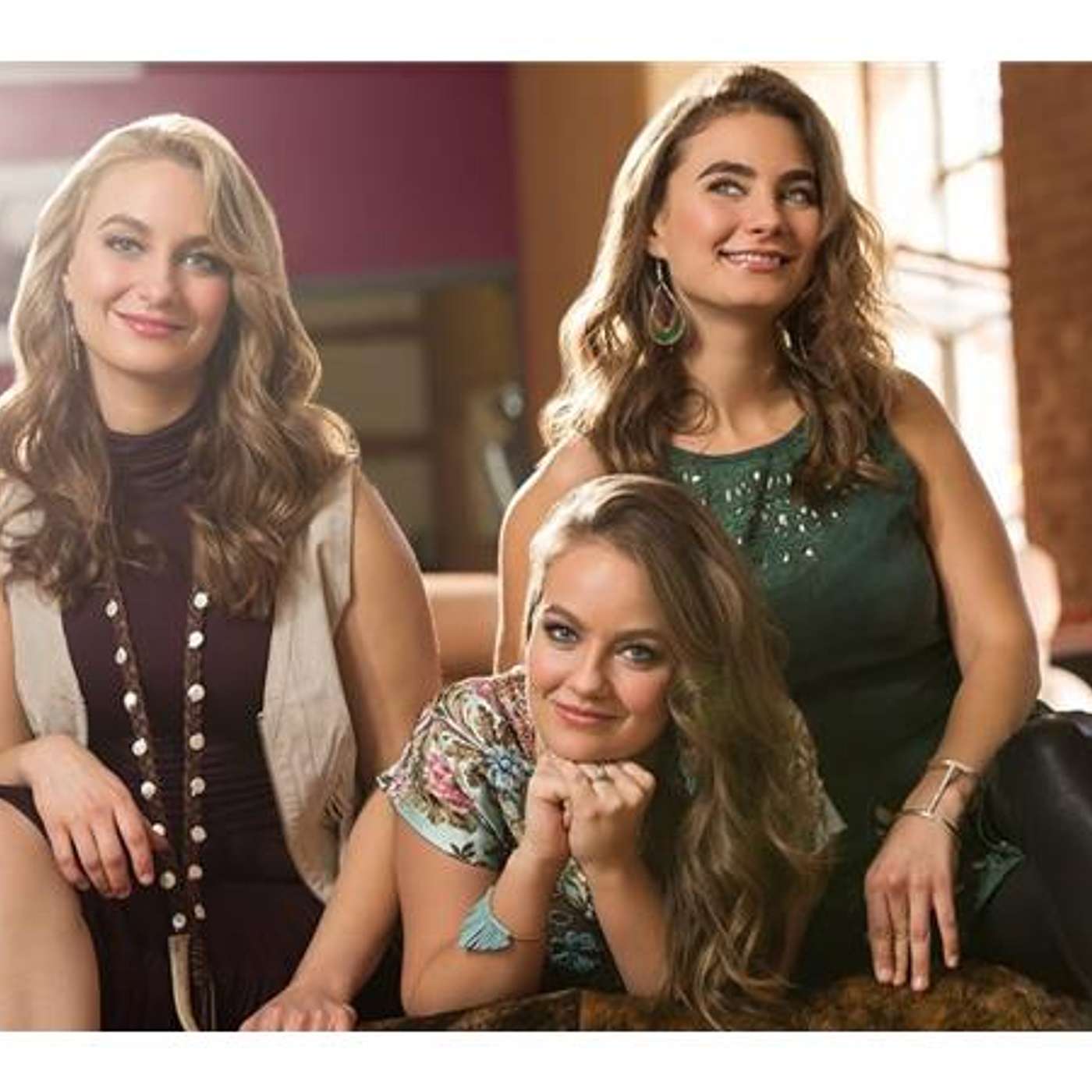 THE QUEBE SISTERS on THE CAMPFIRE CAFE' on EQUESTRIAN LEGACY RADIO