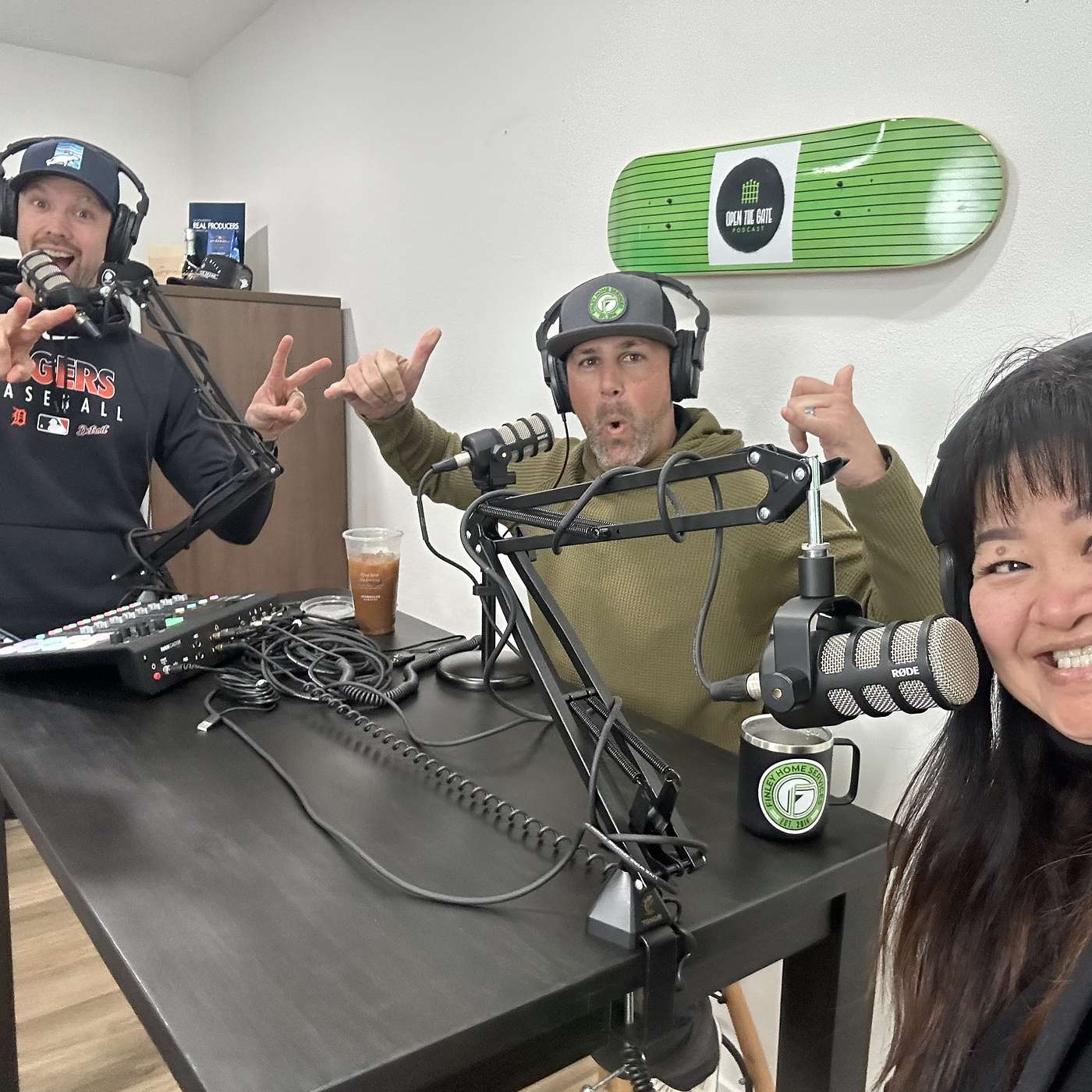 Ep. 6: The Samantha Tov Story - From Immigrant Struggles to Real Estate Stardom episode artwork