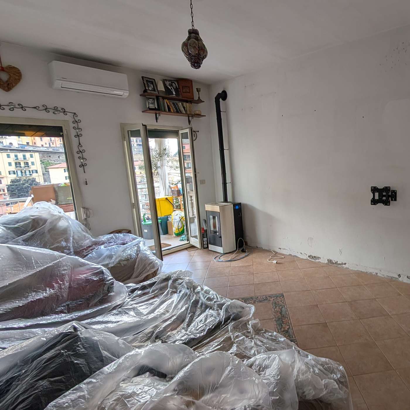 Home Improvements in Italy episode artwork