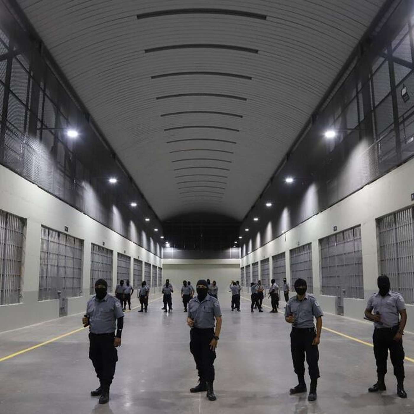 Trump eyes asylum agreement with El Salvador to deport migrants there episode artwork