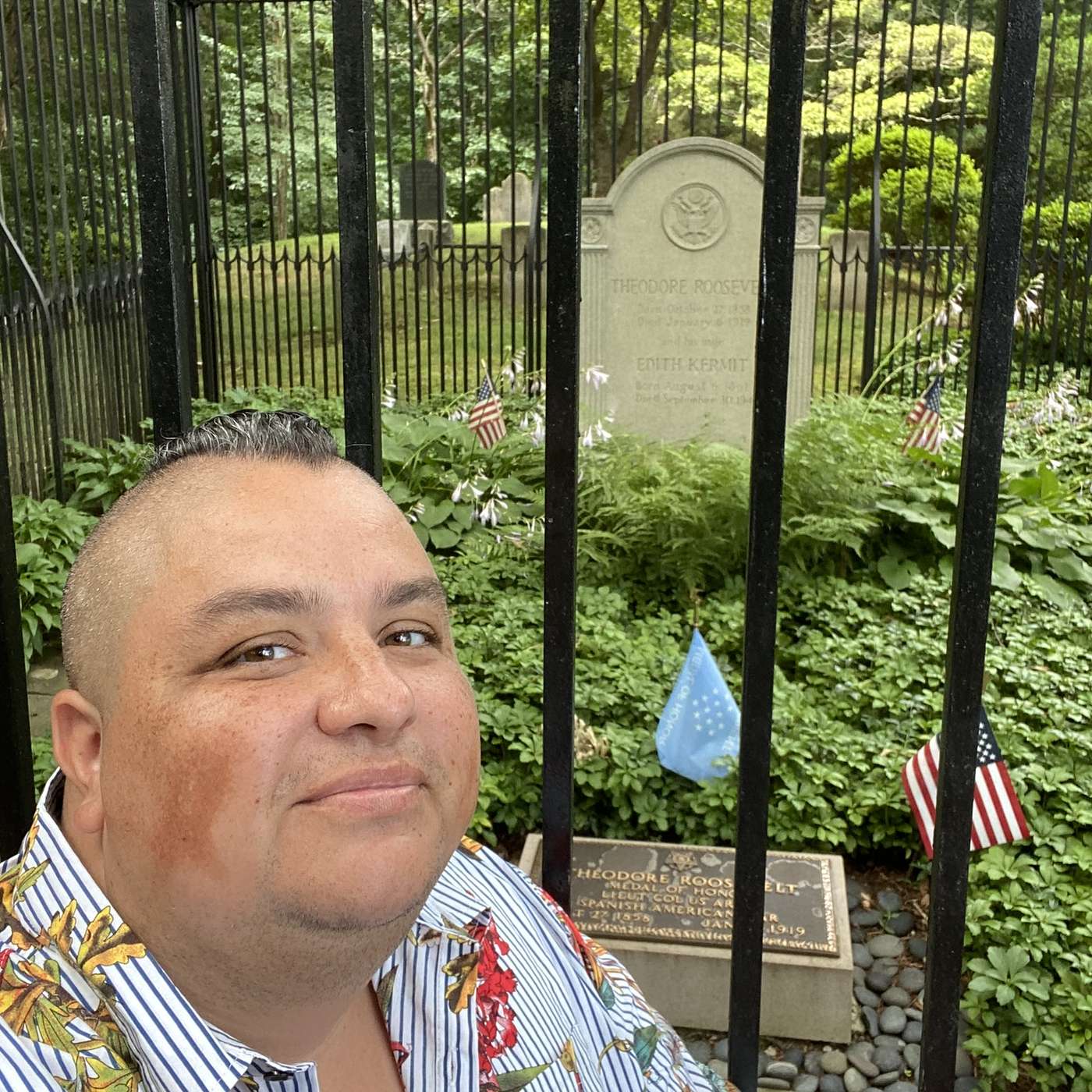S3 E26 Theodore Roosevelt's Tomb
