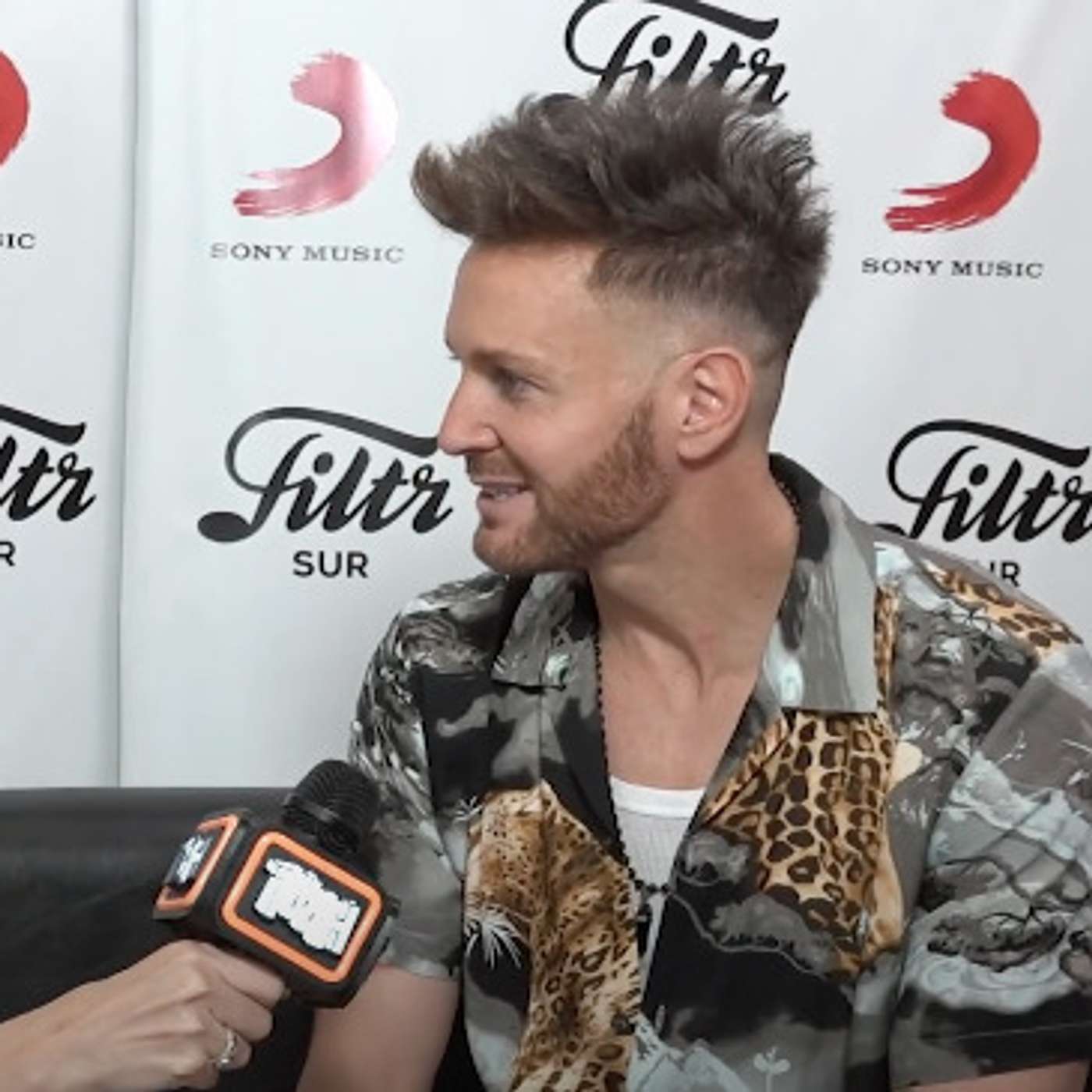 Entrevista a Axel: “Hoy vivimos todo el tiempo buscando la aprobación de los demás” episode artwork