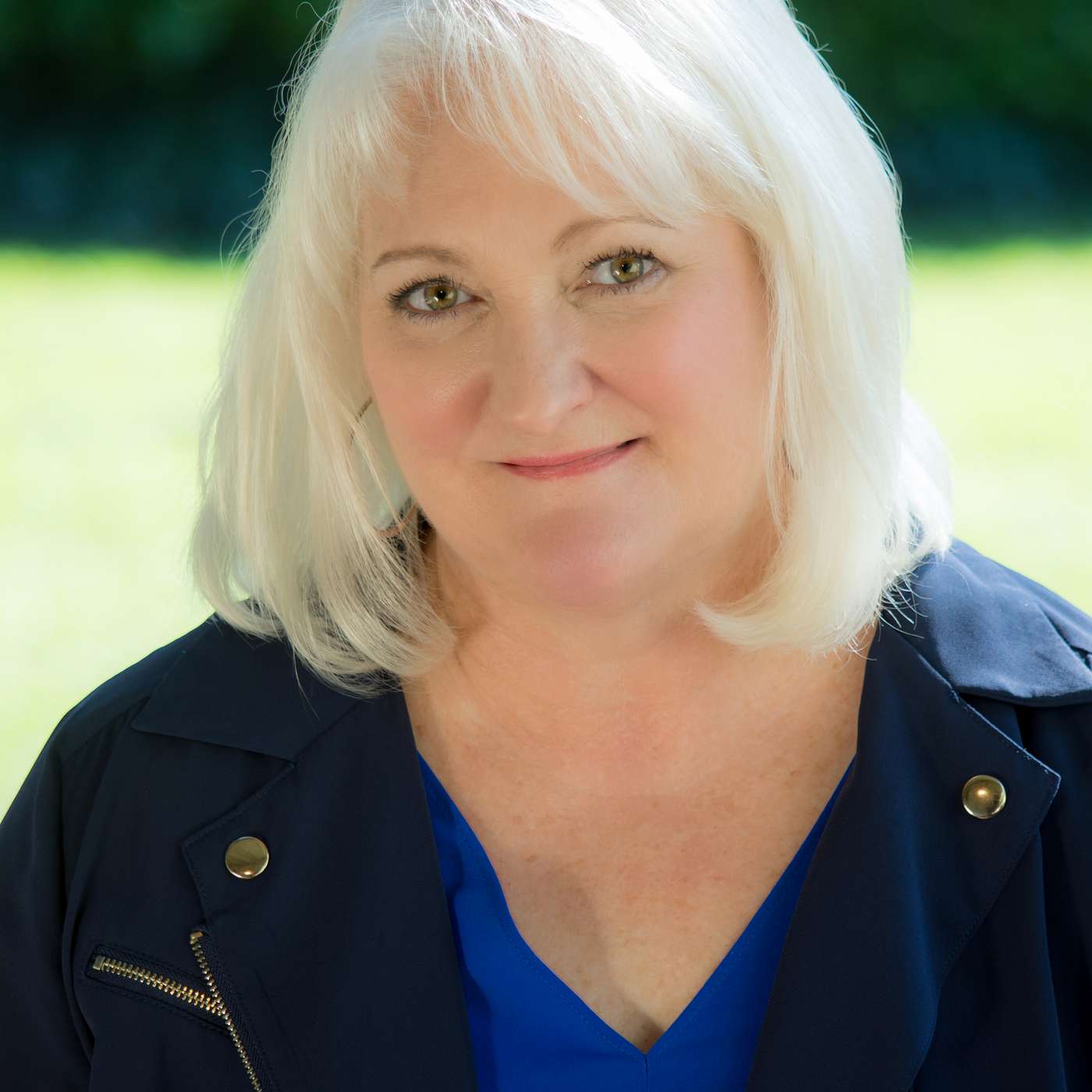 2B Bolder Podcast : Career Insights & Advice from Successful Women in Business & Tech