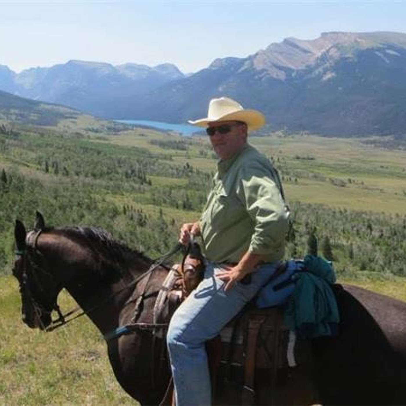 SADDLE UP AMERICA! This week we Ride the Trails in Utah & Missouri