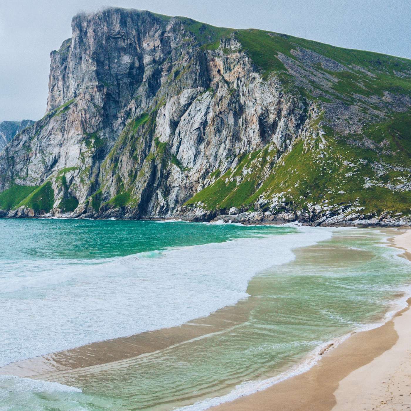 Taming the Wolves of the Sea - The Epic Saga of the Viking Conversion Taming the Wolves of the Sea - The Epic Saga of the Viking Conversion