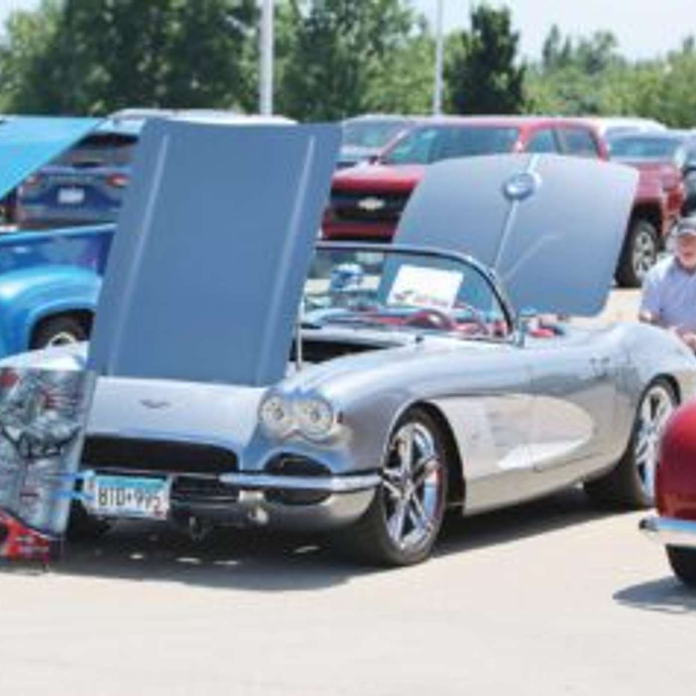 LOCAL: Corvette wins "Best in Show" at Dahl Motors event episode artwork