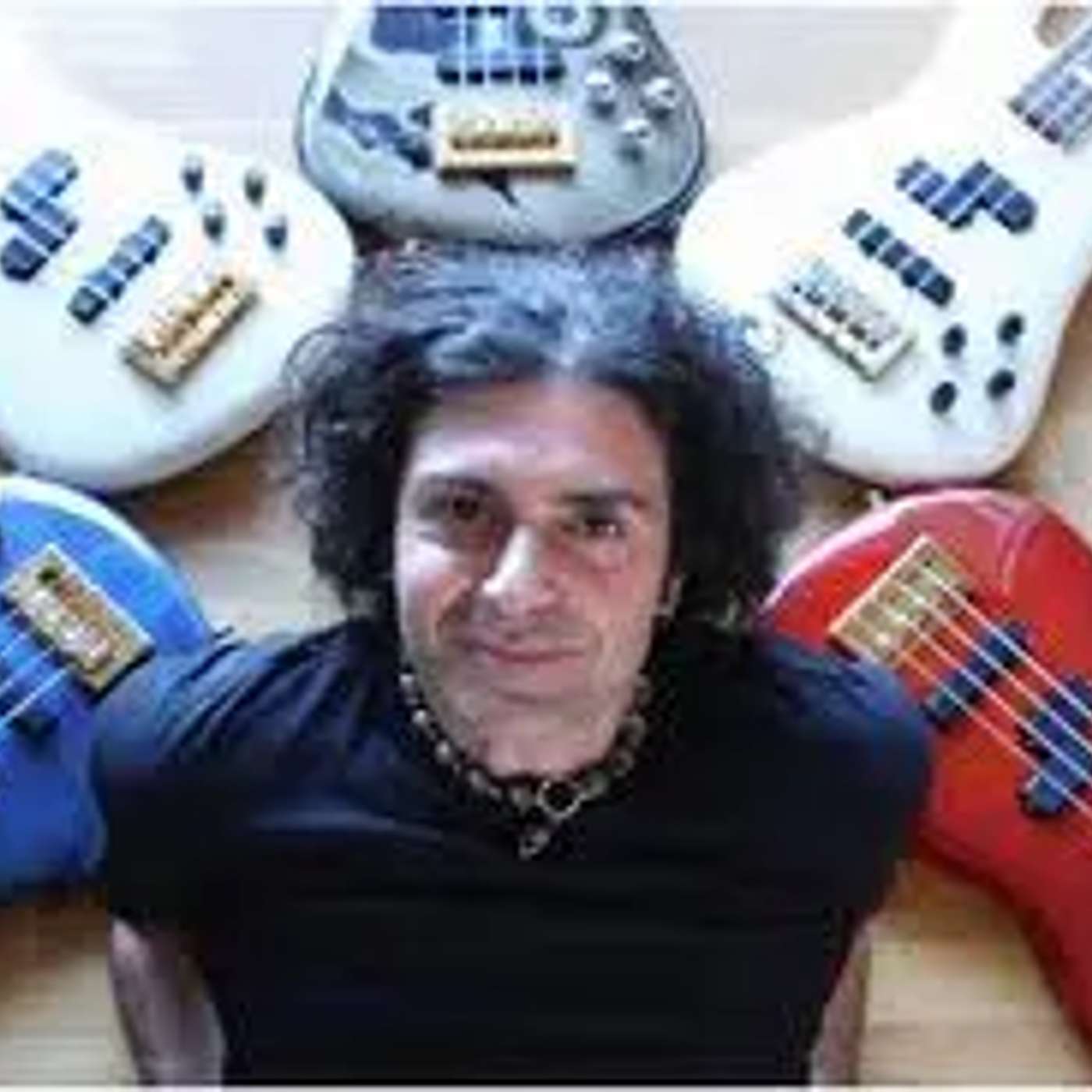 Phil Soussan - Bassplayer - Ozzy Osbourne, Billy Idol, Vince Neil, Beggars And Thieves episode artwork