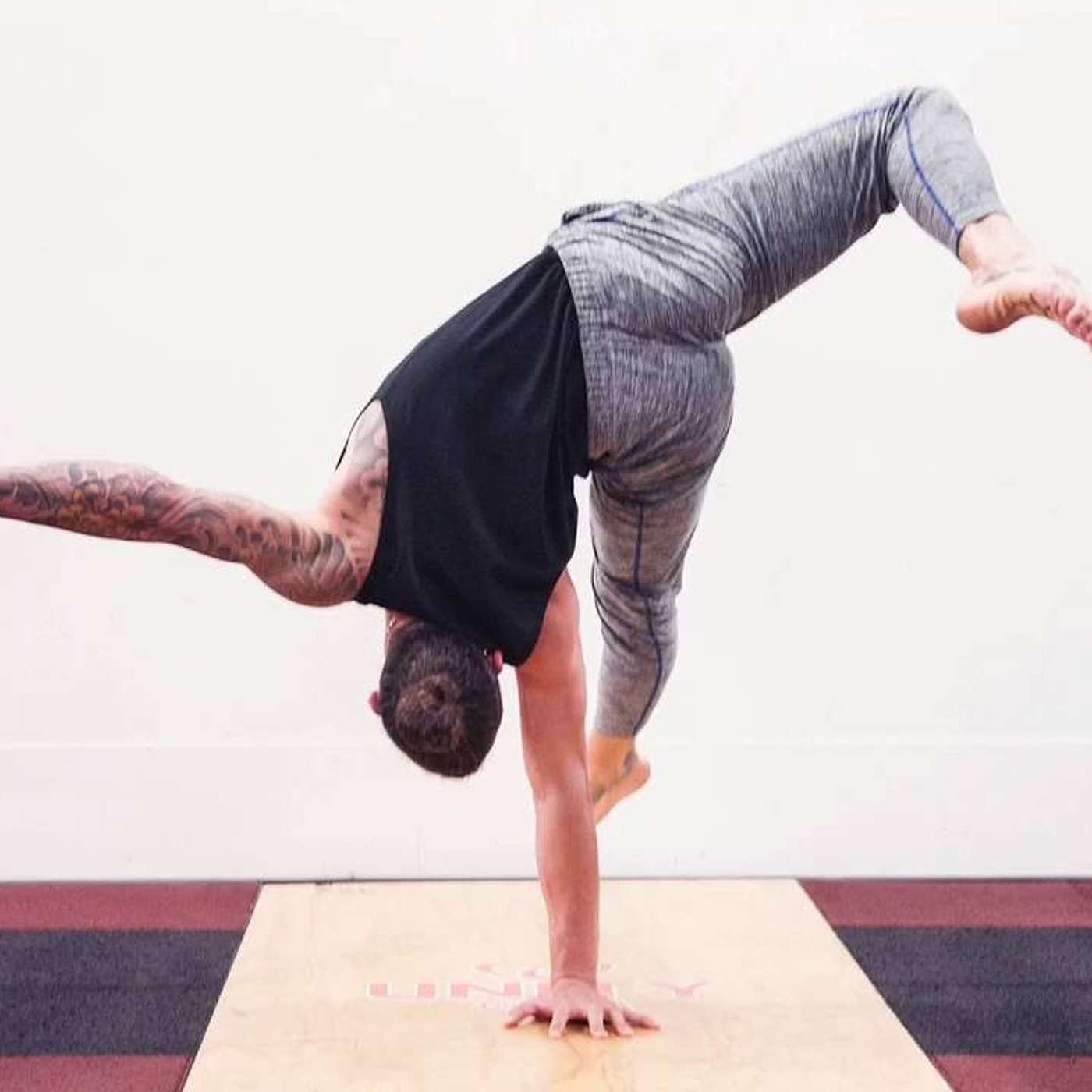 Hand Balancing with Miguel Sant'ana