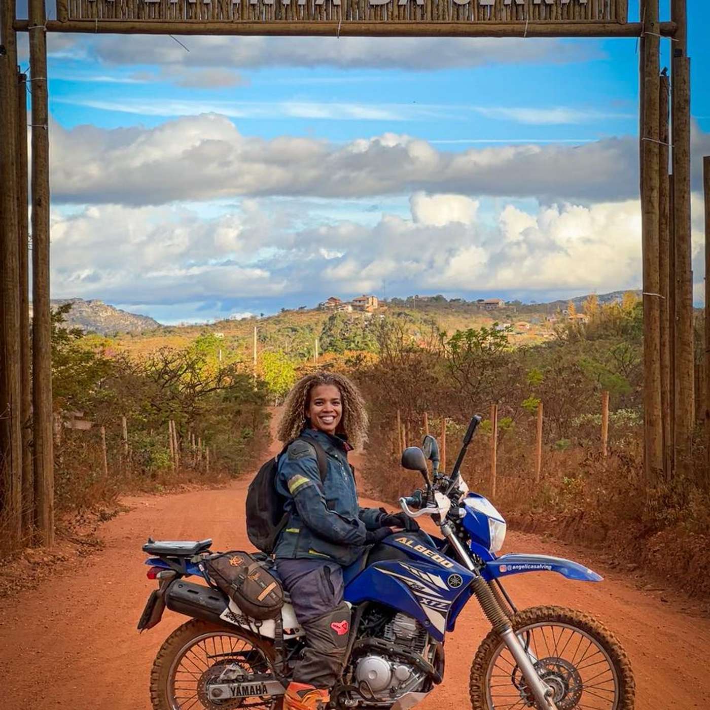 Explorando Brasil en Moto: Un Viaje de Libertad con Angelica Salvino de Brasil