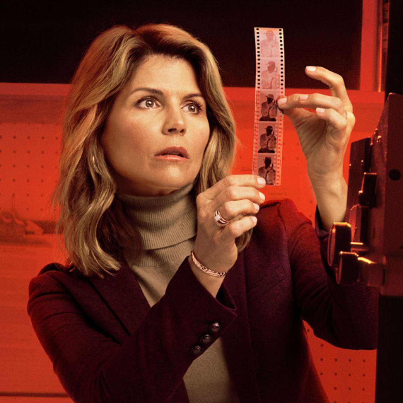 Garage Sale Mysteries: Picture a Murder Review episode artwork