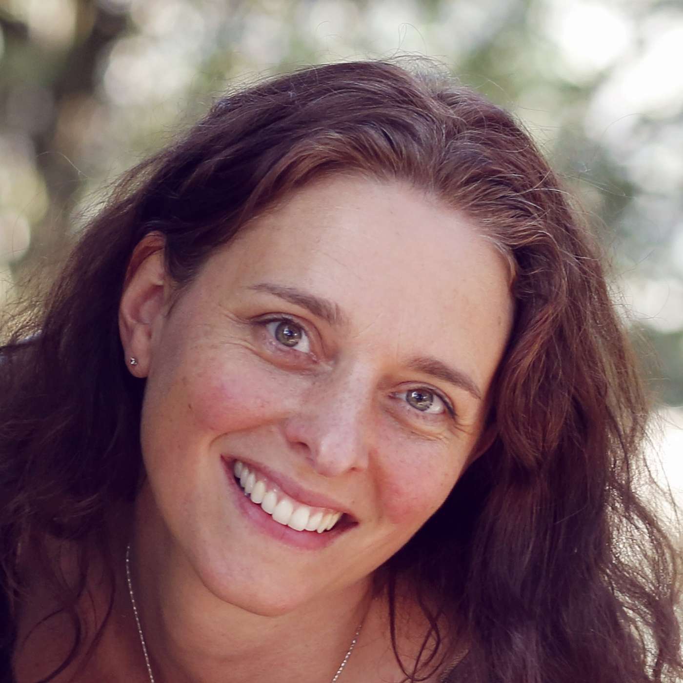 UnMasking the Feminine