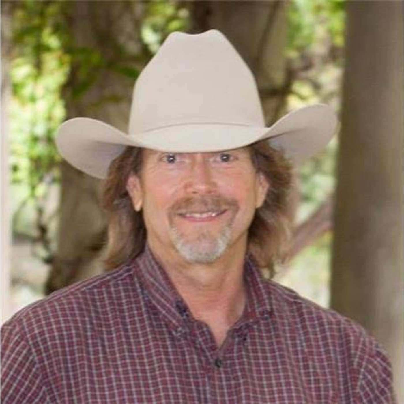 LON HANNAH on BLESSED TRAILS with BELINDA GAIL on EQUESTRIAN LEGACY RADIO