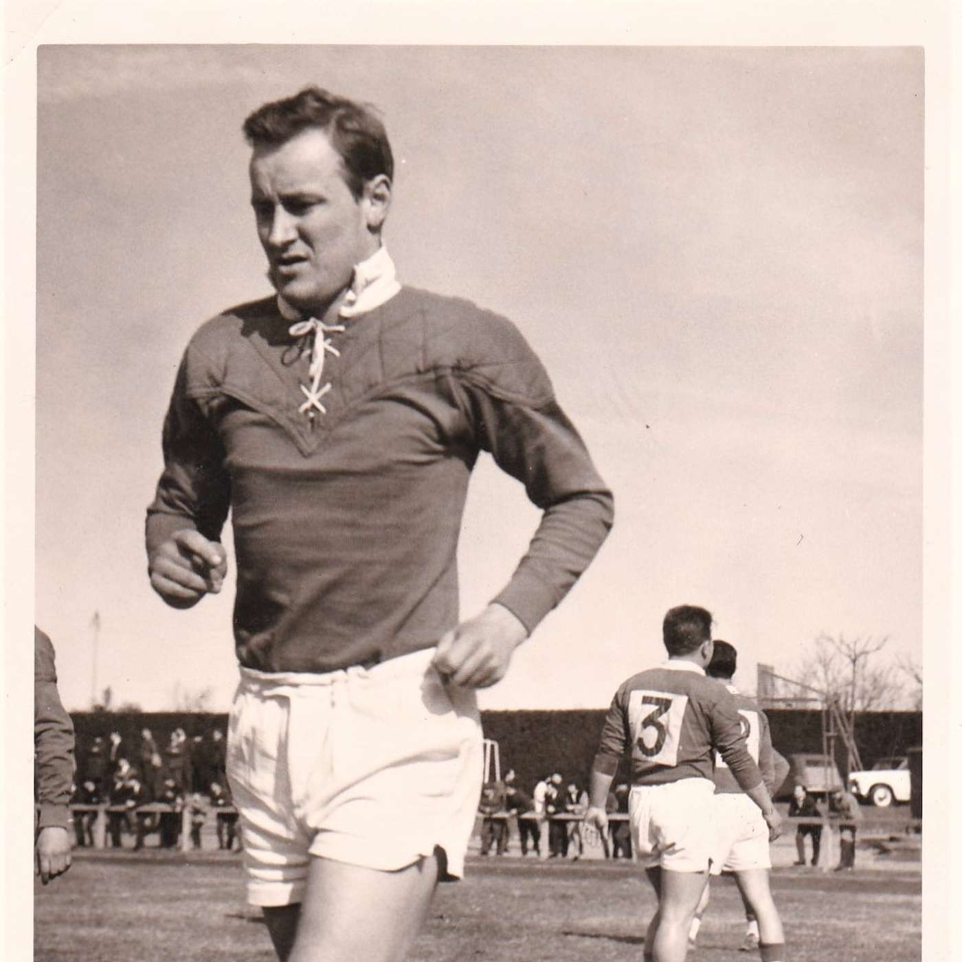 3: John Hewitson 3: John Hewitson