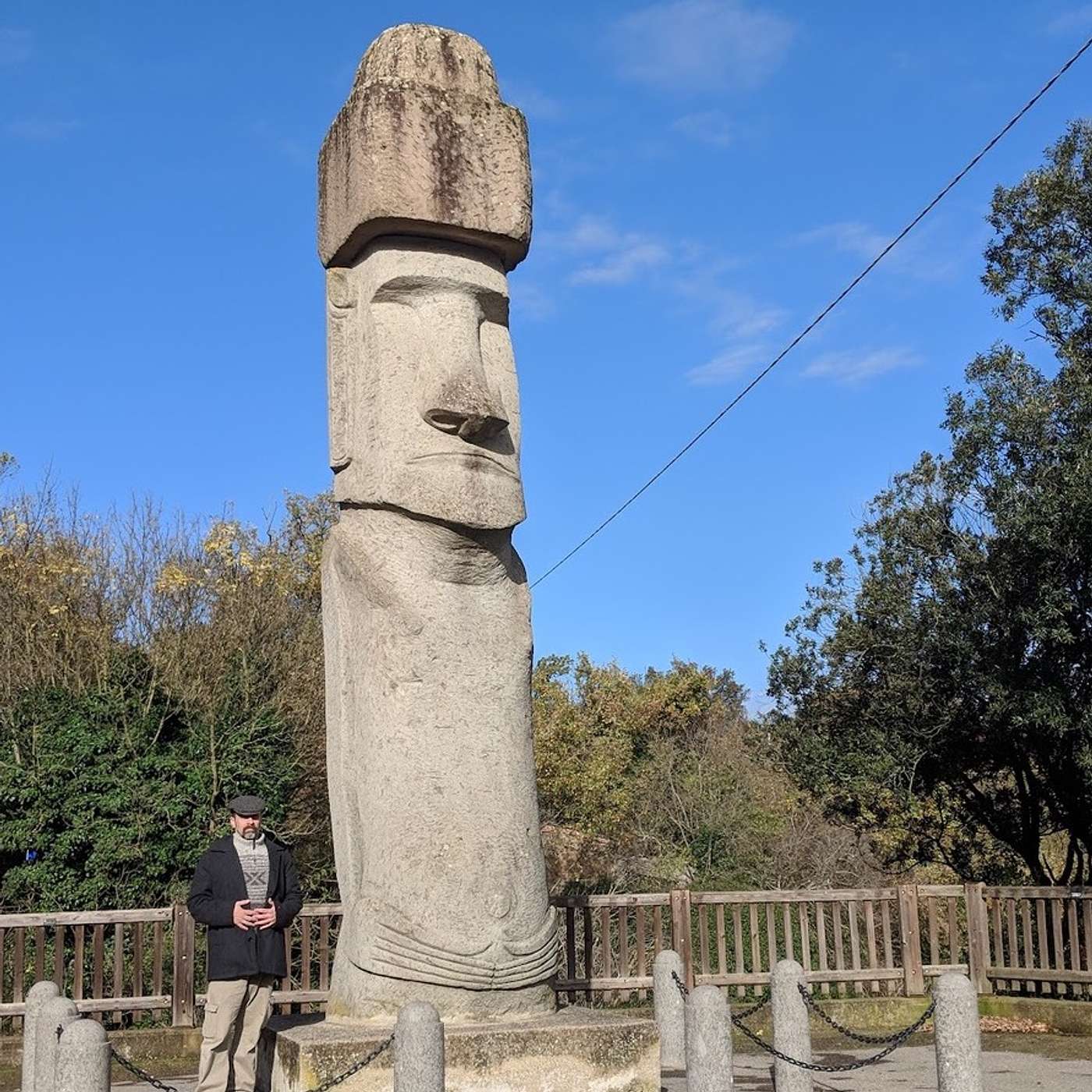 Small Italian Village, Big Easter Island Head Small Italian Village, Big Easter Island Head