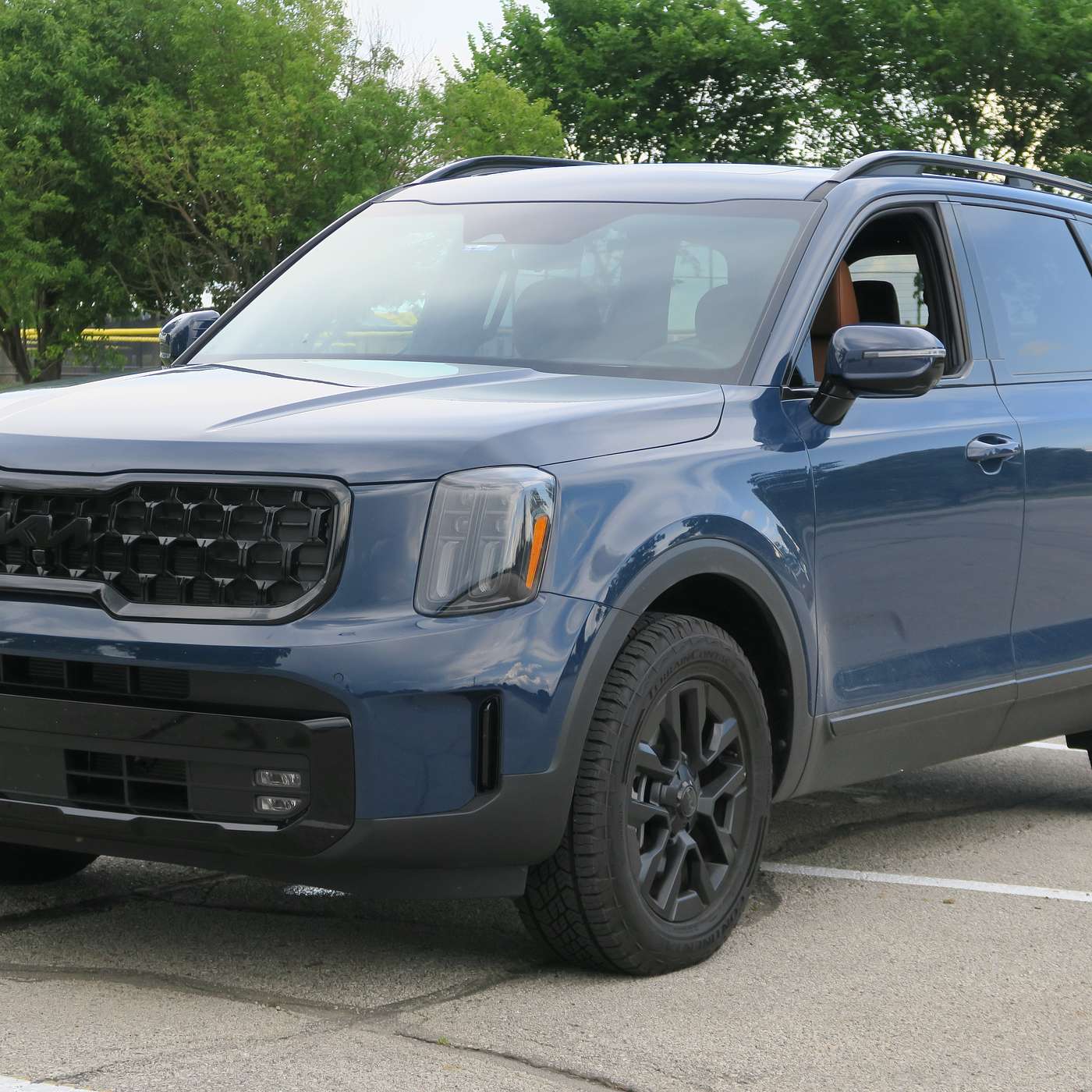 Auto Suppliers Struggle, Kia’s SUV Sweet Spot, Personal Robocar Dreams, and the Rise of Garage Luxury