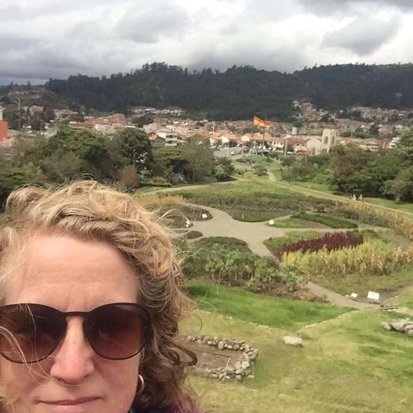 Cindy McMahon Experiences A Spanish Immersion School in Cuenca, Ecuador