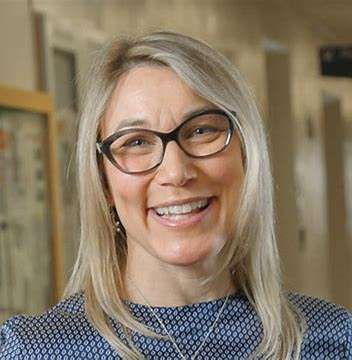 Dr. Josie Geller