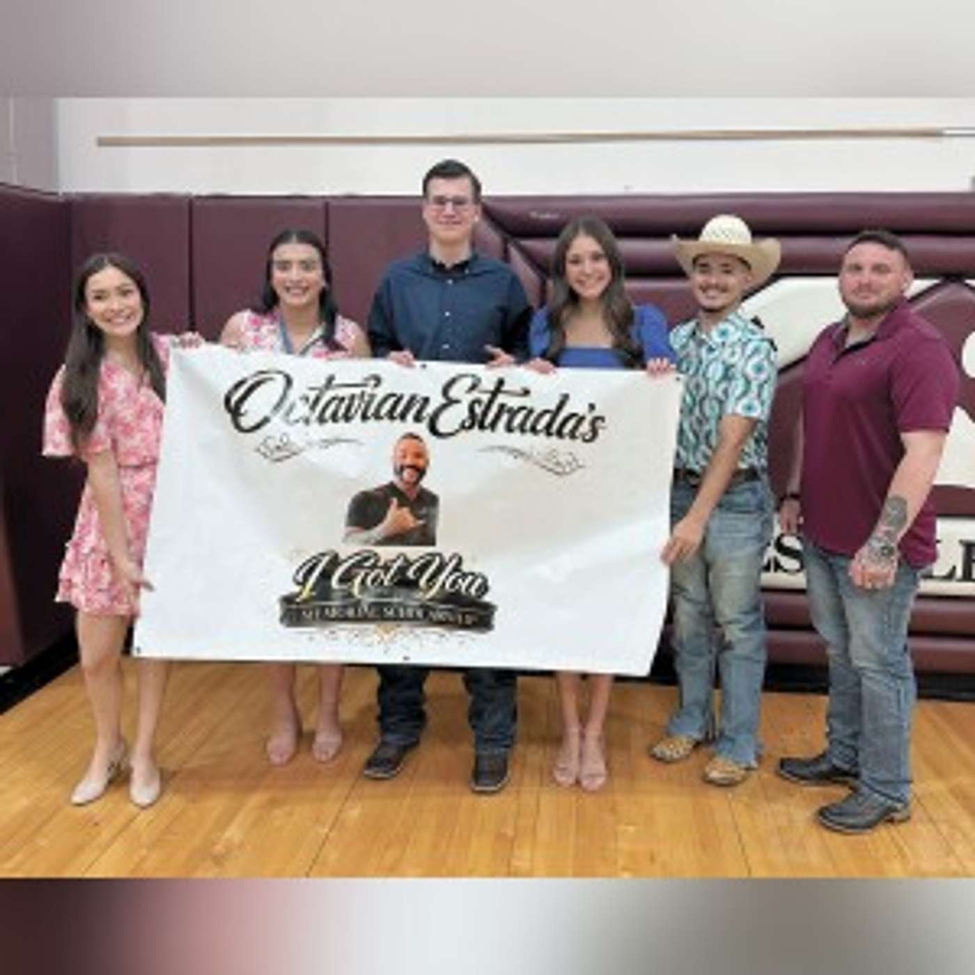 'I Got You': Estrada family awards scholarships to Floresville students episode artwork