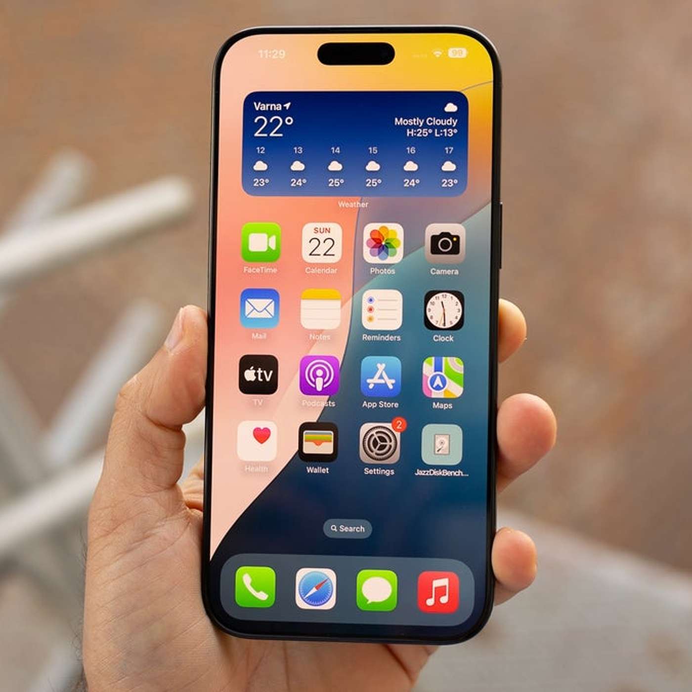 5 Apps You Need to Delete From Your iPhone Right Now! episode artwork