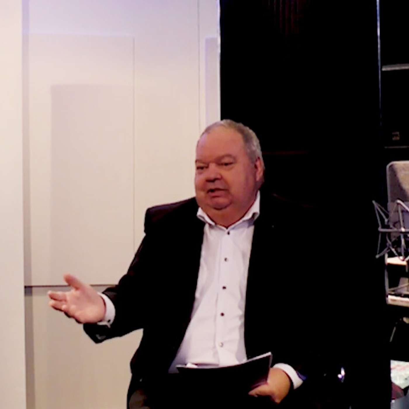 V-ICT-OR op de sofa ... een interview met Yves Vanderbeken | student | Antwerp Management School (AMS)
