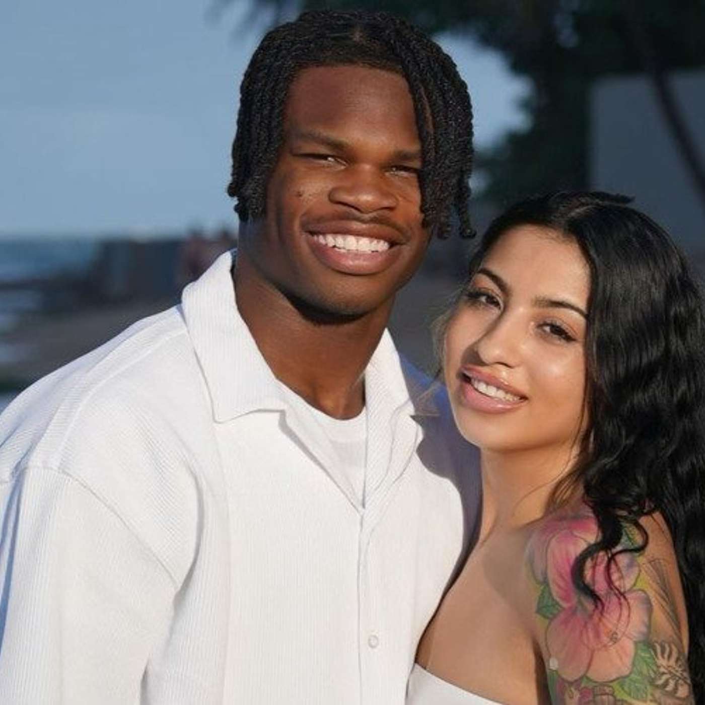 Plays & Parlays - Did Travis Hunter Make a Good Move with Recent Marriage? episode artwork