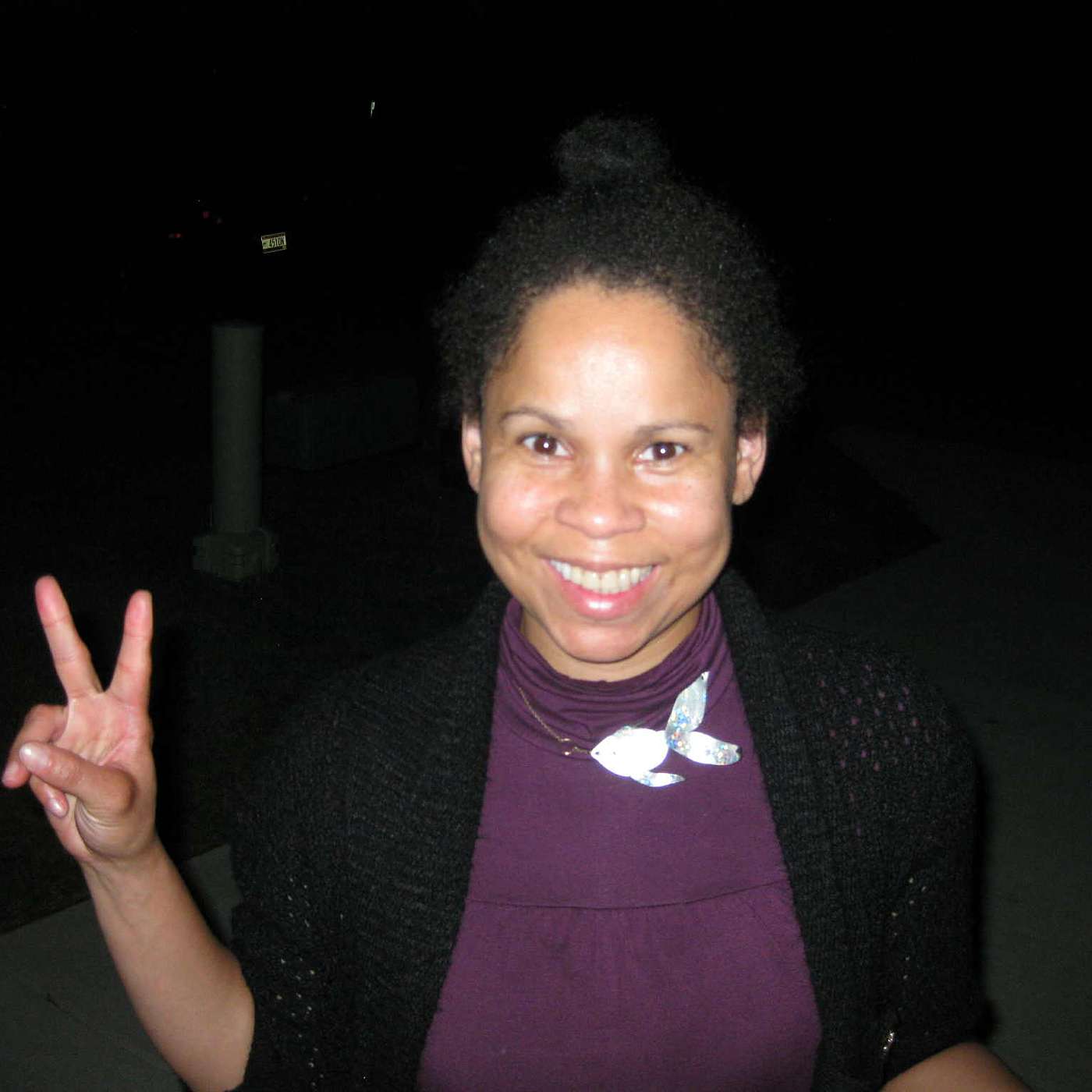 I talk with local upcoming artist & musician Karen Elliott