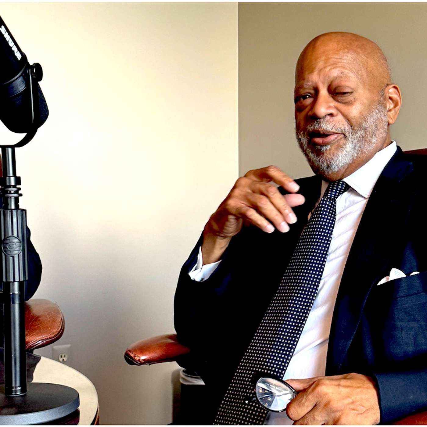 Detroit in Black and White: Veteran Attorney Bill Noakes Wants To Be Michigan's Next Attorney General episode artwork