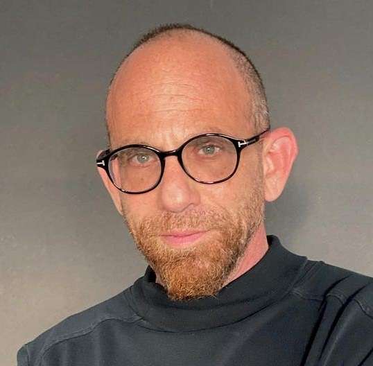Darren Saravis