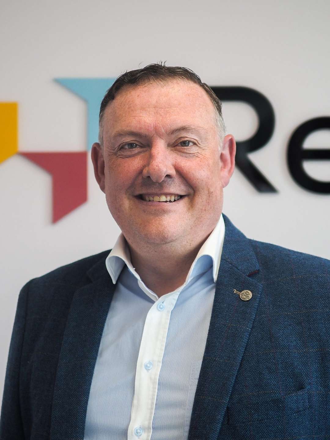 Dr. Neil Cobbold