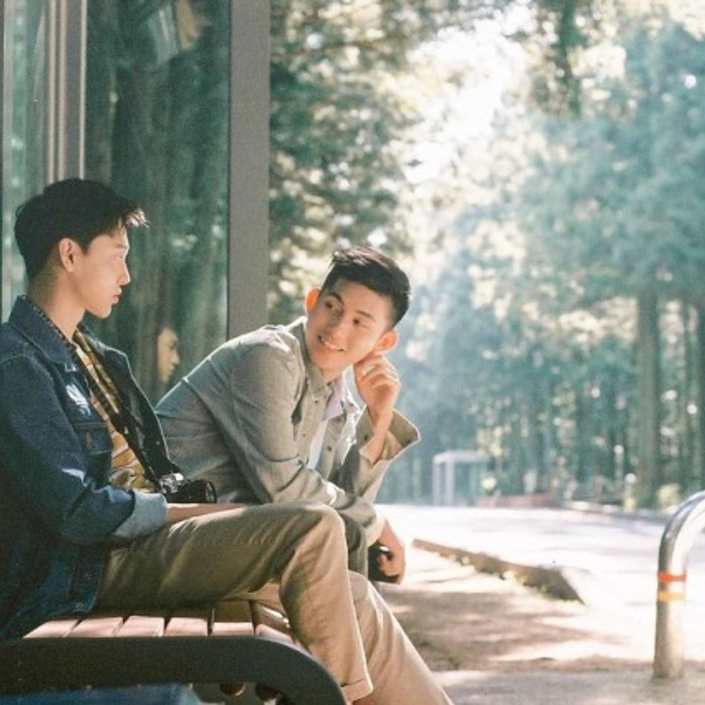 AAU confession #4: Em vẫn chờ AAU confession #4: Em vẫn chờ